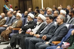 عنوان: تجلیل از نقش دستگاه قضا در حمایت از تولید و صیانت از بیت المال؛ گزارش همایش هفته قوه قضاییه در کرمان
