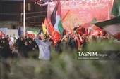 حضور جوانان انقلابی در تجمع شبانه مردم کرمان حضور جوانان انقلابی در تجمع شبانه مردم کرمان