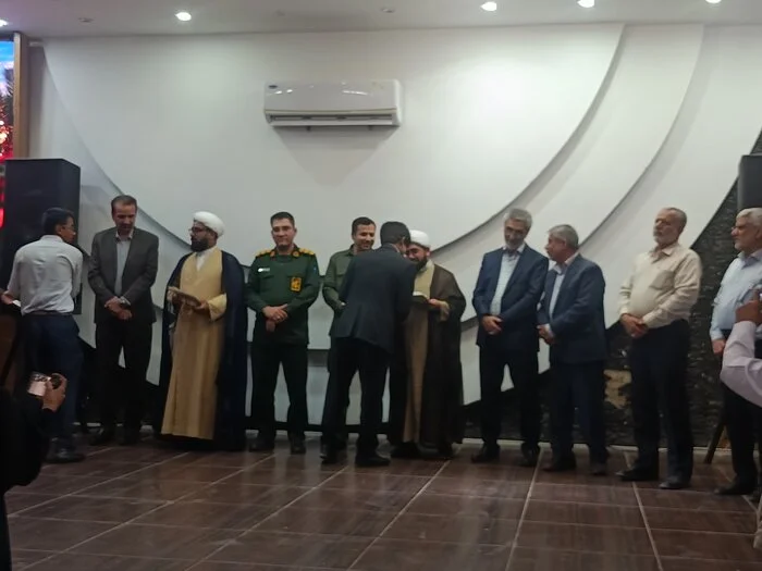 گردهمایی تجلیل از موکبداران و خادمان راهپیمایی اربعین در جنوب کرمان گردهمایی تجلیل از موکبداران و خادمان راهپیمایی اربعین در جنوب کرمان