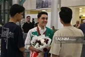 دیدار مدیرکل ورزش و جوانان کرمان با مدال‌آوران کاراته