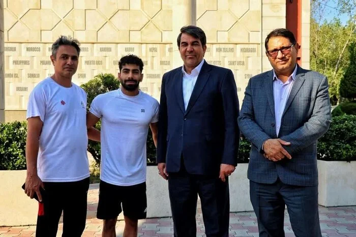 دیدار استاندار کرمان با ملیپوش ژیمناستیک اعزامی به ناگویا دیدار استاندار کرمان با ملیپوش ژیمناستیک اعزامی به ناگویا