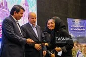 تجلیل از مرضیه جعفری در شب فرهنگی فوتبال استان کرمان