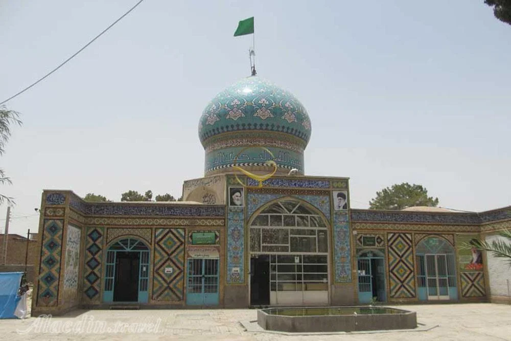 گنبد فیروزهای و بارگاه آستان مقدس شاهزاده محمد کرمان گنبد فیروزهای و بارگاه آستان مقدس شاهزاده محمد کرمان