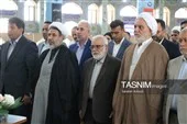 حضور مسئولان در آیین اهدای لوازمالتحریر به دانشآموزان نیازمند حضور مسئولان در آیین اهدای لوازمالتحریر به دانشآموزان نیازمند
