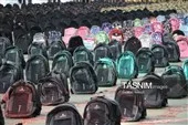 رئیس کمیته امداد در رزمایش اهدای لوازمالتحریر به دانشآموزان نیازمند رئیس کمیته امداد در رزمایش اهدای لوازمالتحریر به دانشآموزان نیازمند