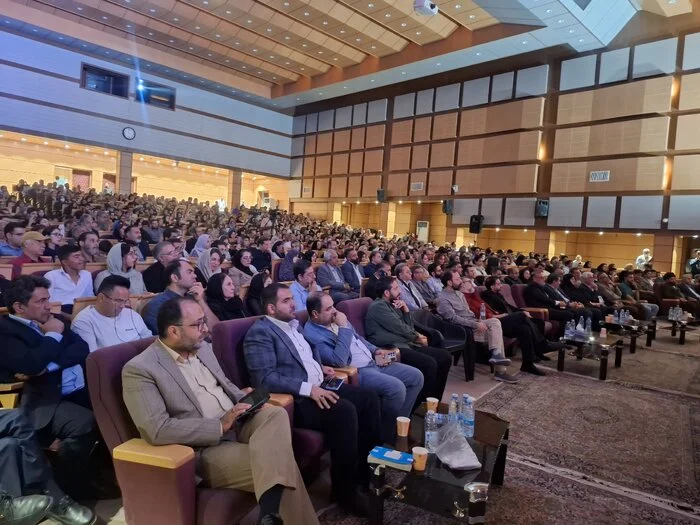 مراسم اکران مستند جنگل قائم در دانشگاه فرهنگیان کرمان
