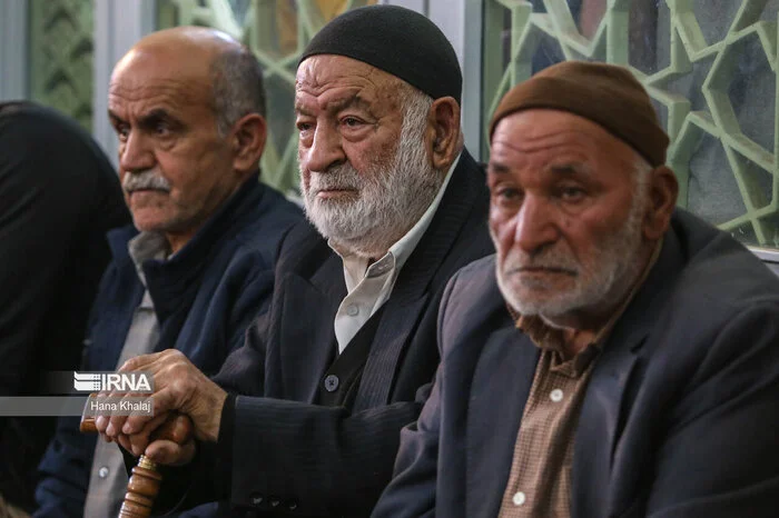 جلسه شورای سالمندی در کرمان برای تحول در الگوی مراقبت جلسه شورای سالمندی در کرمان برای تحول در الگوی مراقبت