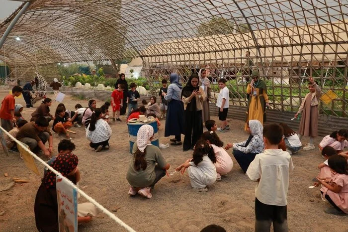 آموزش کاوشگری و گردشگری کودک در جیرفت