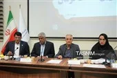 عکس یادگاری اعضای مجمع خیرین سلامت دانشگاه علوم پزشکی کرمان