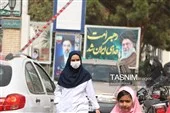 تردد شهروندان با ماسک تنفسی در کرمان تردد شهروندان با ماسک تنفسی در کرمان