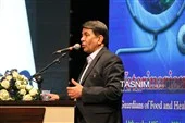 اهدای تندیس در مراسم روز ملی دامپزشکی در کرمان