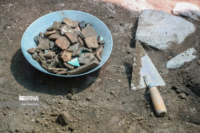 کاوشهای باستانشناسی در محوطههای تاریخی استان کرمان کاوشهای باستانشناسی در محوطههای تاریخی استان کرمان