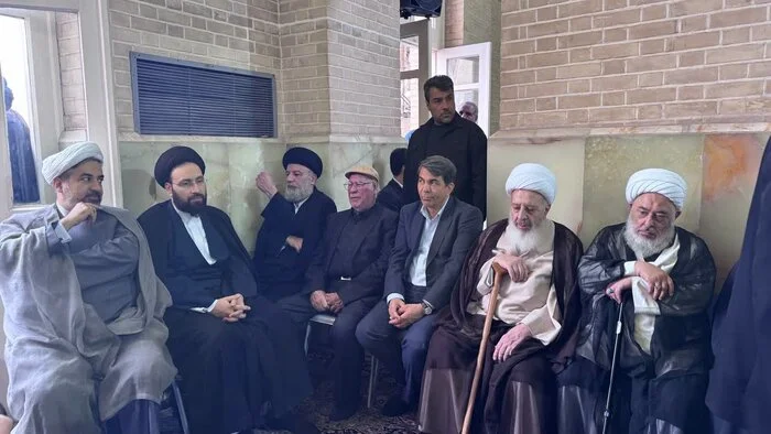 حضور استاندار کرمان در مراسم بزرگداشت آیت‌الله حیدری
