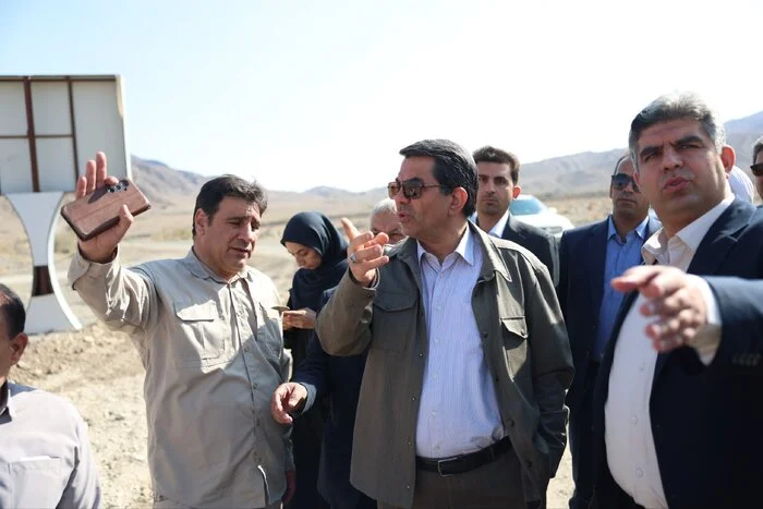 جلسه استاندار برای تدوین برنامه عملیاتی توسعه گلباف در اخبار استان کرمان